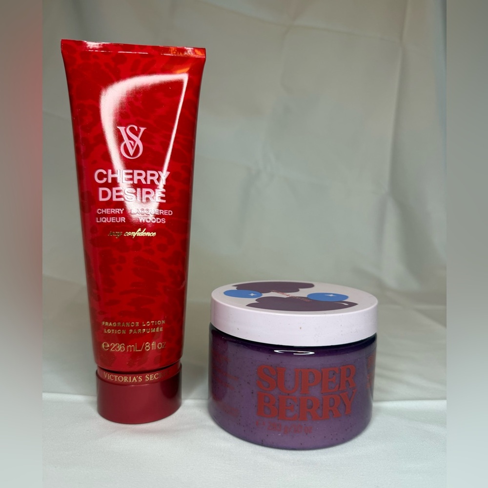 Cherry Desire & Super Berry VS Body Bundle